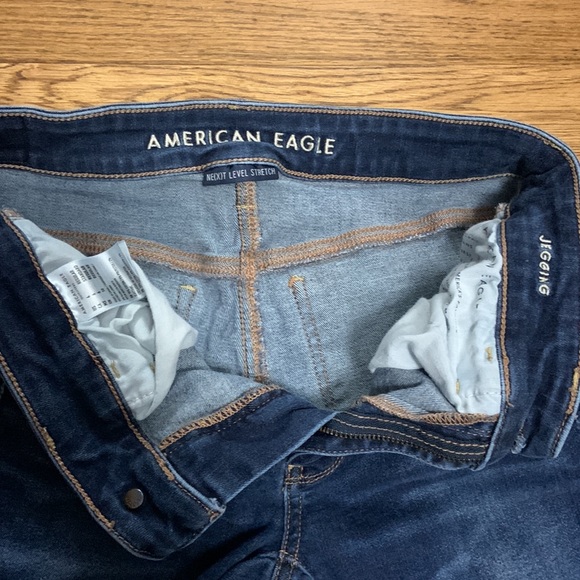 American Eagle Ripped Jeggings Size 6 - Picture 2 of 4